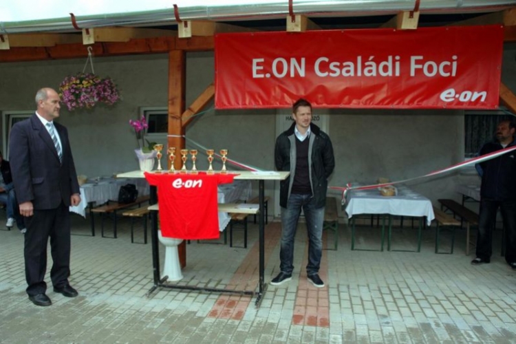 EON családi focinapja