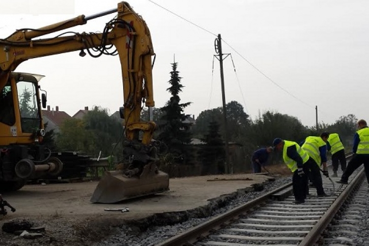 Elterelés vasúti átjáró felújítás miatt Csornán