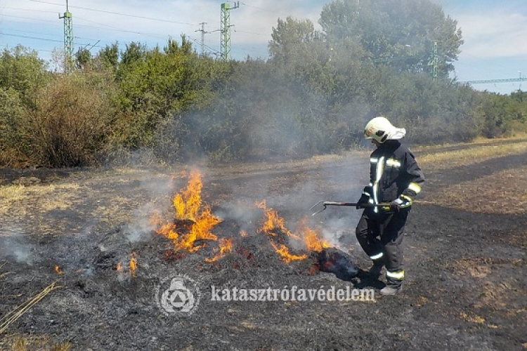 A nagy melegben gyakoribbak a mezőgazdasági tüzek