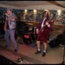 AC/DC tribute a Shop Stopban