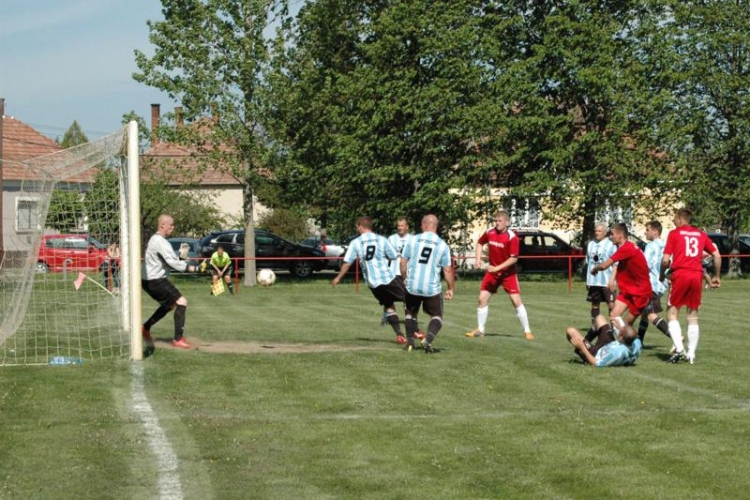 Rábaszentandrás-Sopronkövesd 8:1 (3:0) megyei II. o. bajnoki labdarúgó mérkőzés