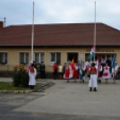 Hagyományos búcsúval egybekötött falunap Szanyban. (Zászlófelvonás, szentmise és világi búcsú megnyitása)