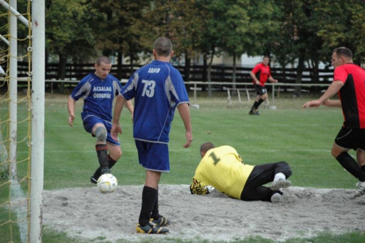 Szany-Acsalag 3:0 (1:0) öregfiúk bajnoki labdarúgó mérkőzés