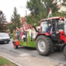 Csukás ballagók traktoros felvonulása Csornán