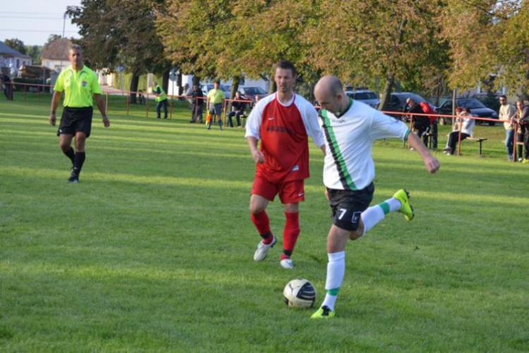 Rábaszentandrás-Bajcs 8:0 (2:0) megyei II. o. győri csoport bajnoki labdarúgó mérkőzés